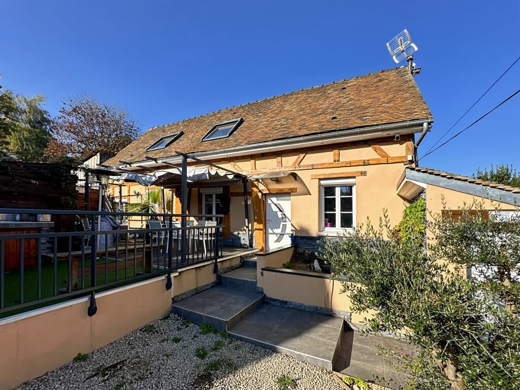 Maison ETREPAGNY (27150) 3 pièces 82.80 m²