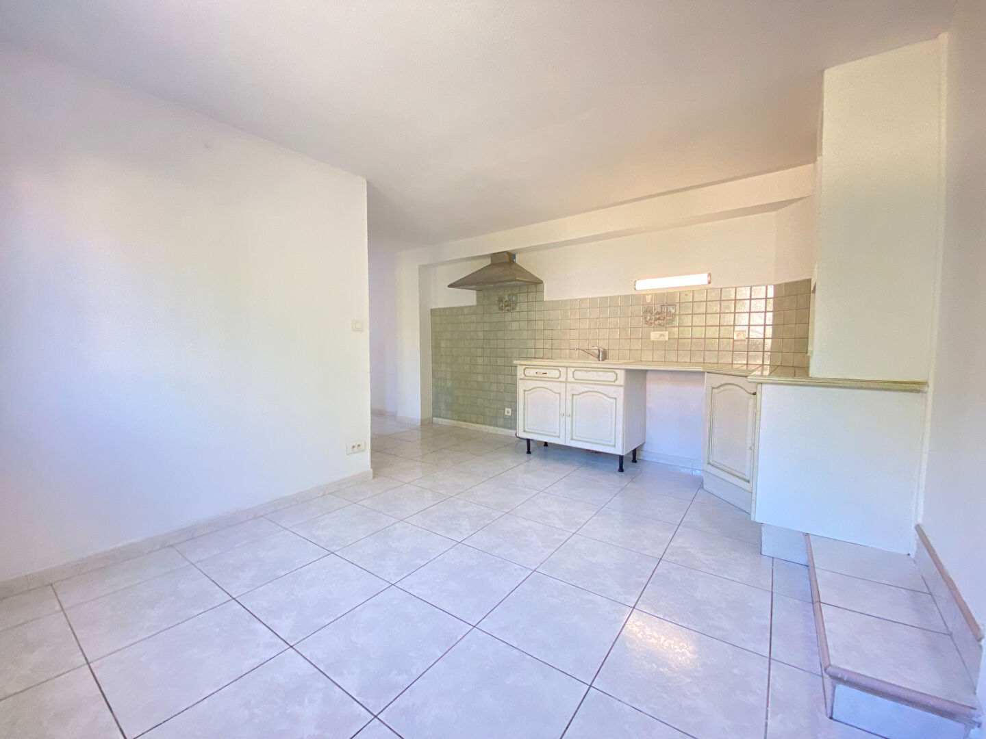 Appartement NARBONNE (11100) 2 pièces 33.82 m²